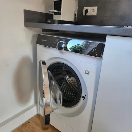 Apartament Sanierte Altbauwohnung Mit Arbeitszimmer & Parkplatz Am Rhein *